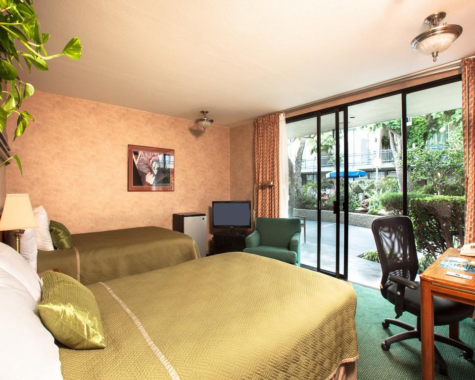 Travelodge Hotel At Lax Los Angeles Phòng bức ảnh