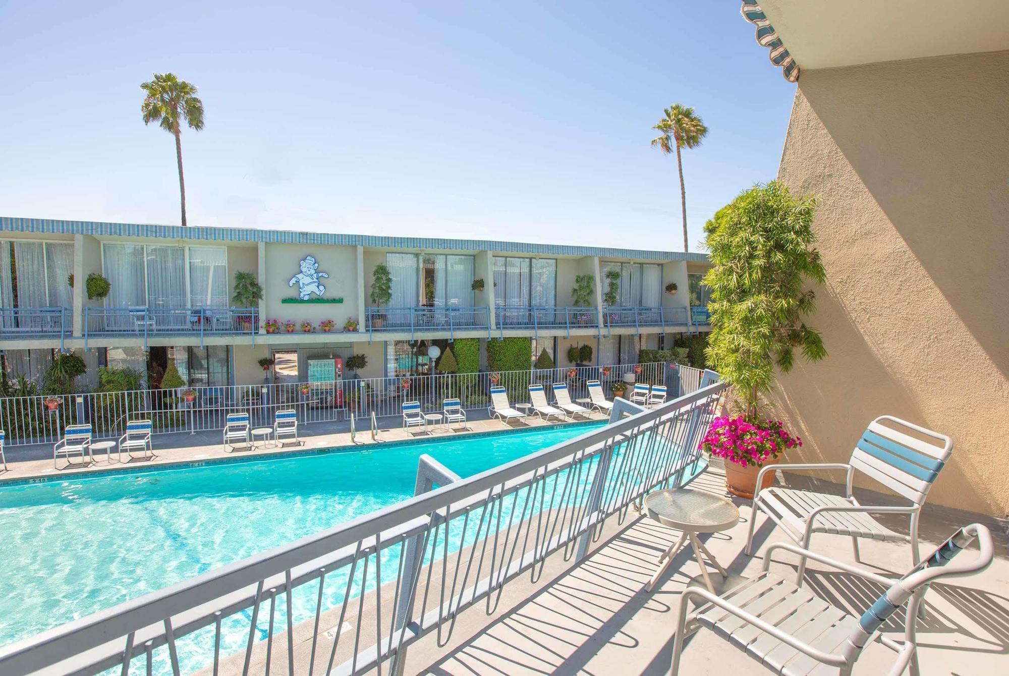 Travelodge Hotel At Lax Los Angeles Ngoại thất bức ảnh